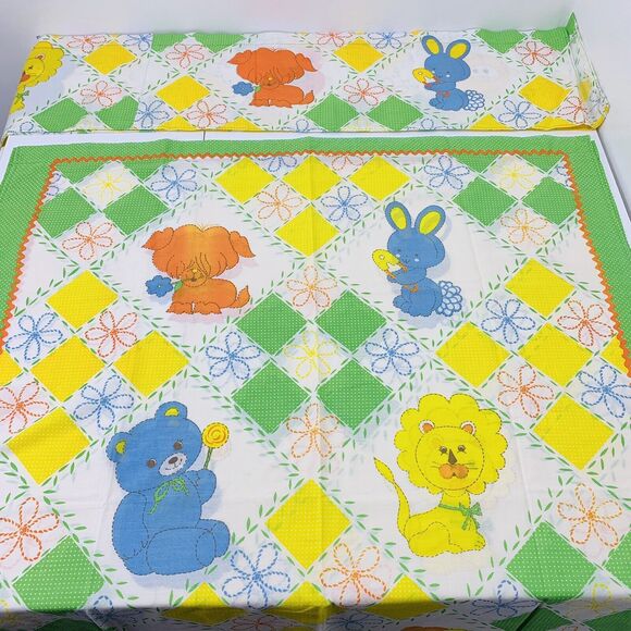 Vtg Gingham Baby Quilt That's Our Baby Curtains Valances Patchwork Baby Animals - Picture 2 of 5